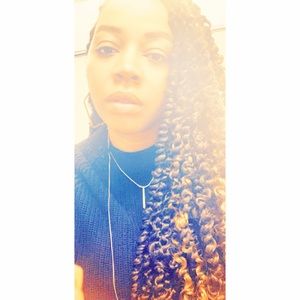 Meet your Posher, Danielle